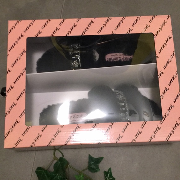 💎🖤💎Juicy couture Black Rhinestone slippers🖤💎 - Picture 9 of 9